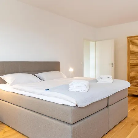 Haus Jungnamen - Nordkap *